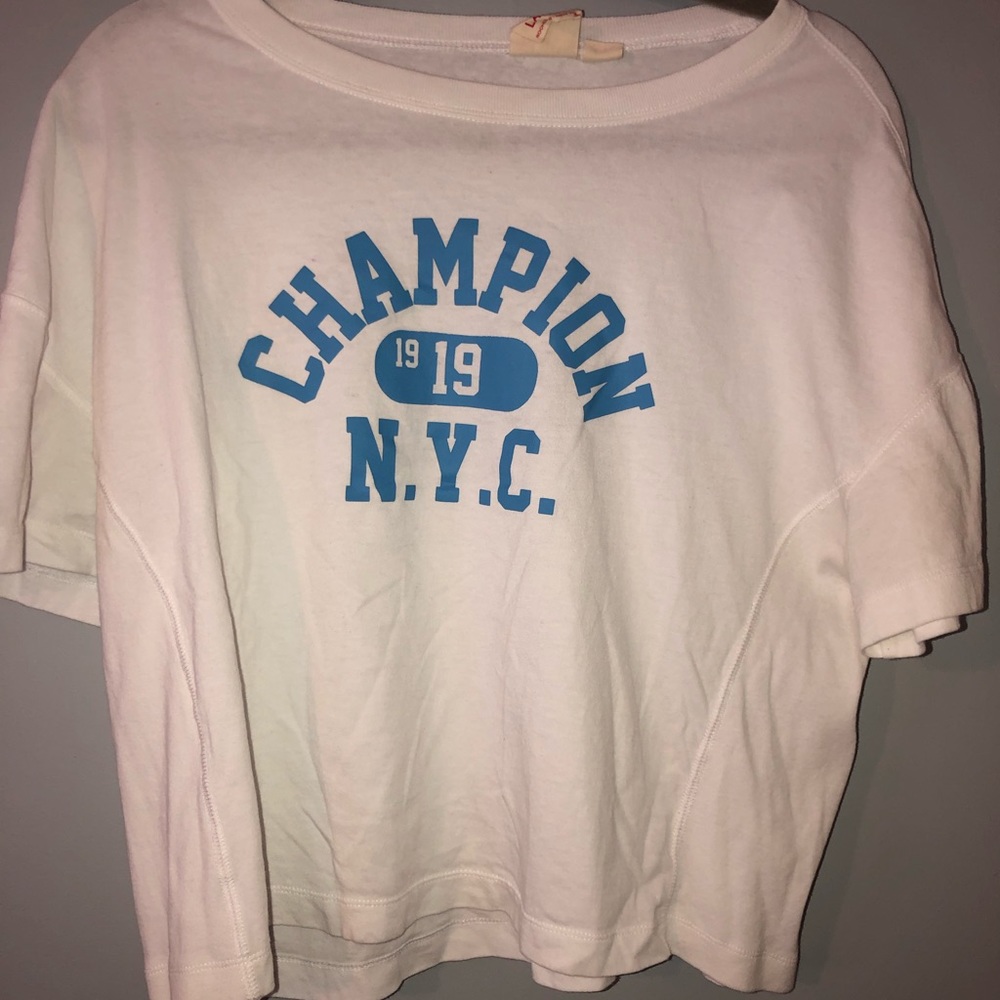 champion t shirt !